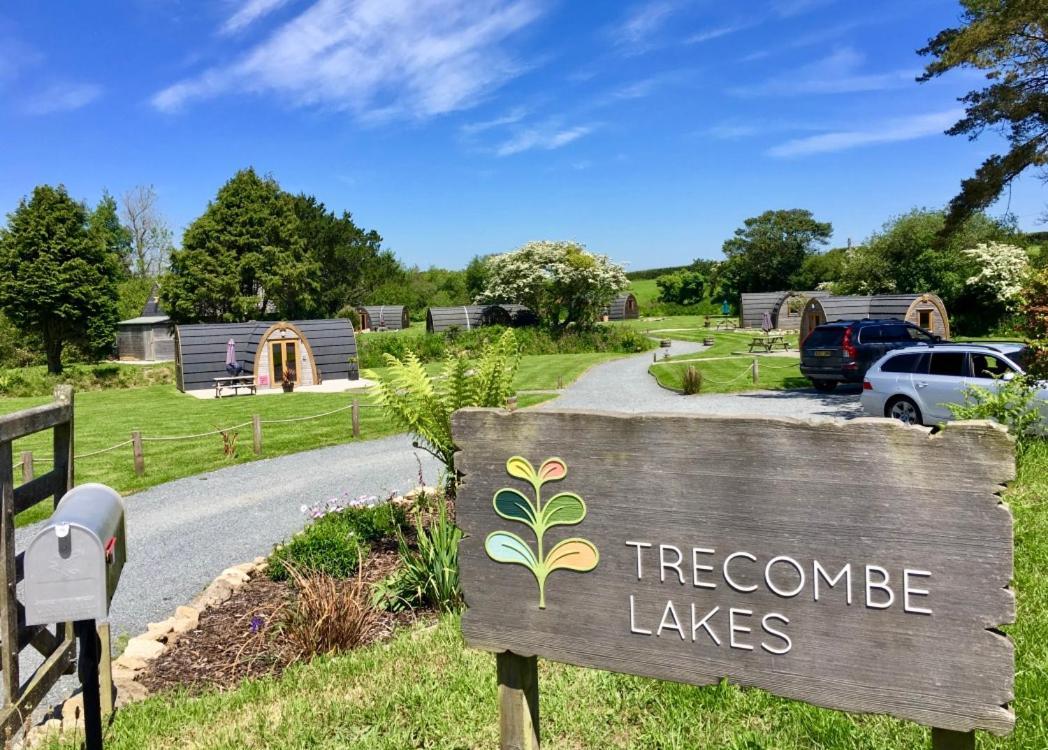 Trecombe Lakes Camborne Exterior foto